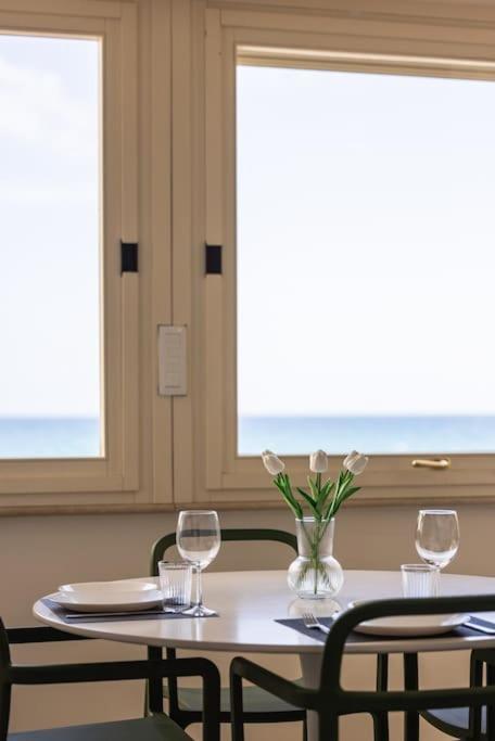 Apartment Effe's Apartment- Arya Seaview -parcheggio Gratuito