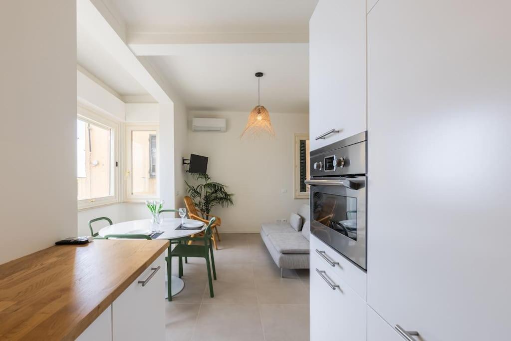 Effe's Apartment- Arya Seaview -parcheggio Gratuito Apartment *